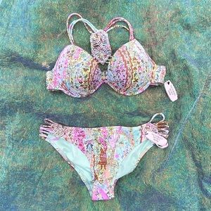 💕VICTORIA’S SECRET SWIMSUIT SET💕